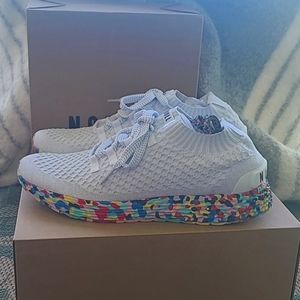 No bull diamond knit runner